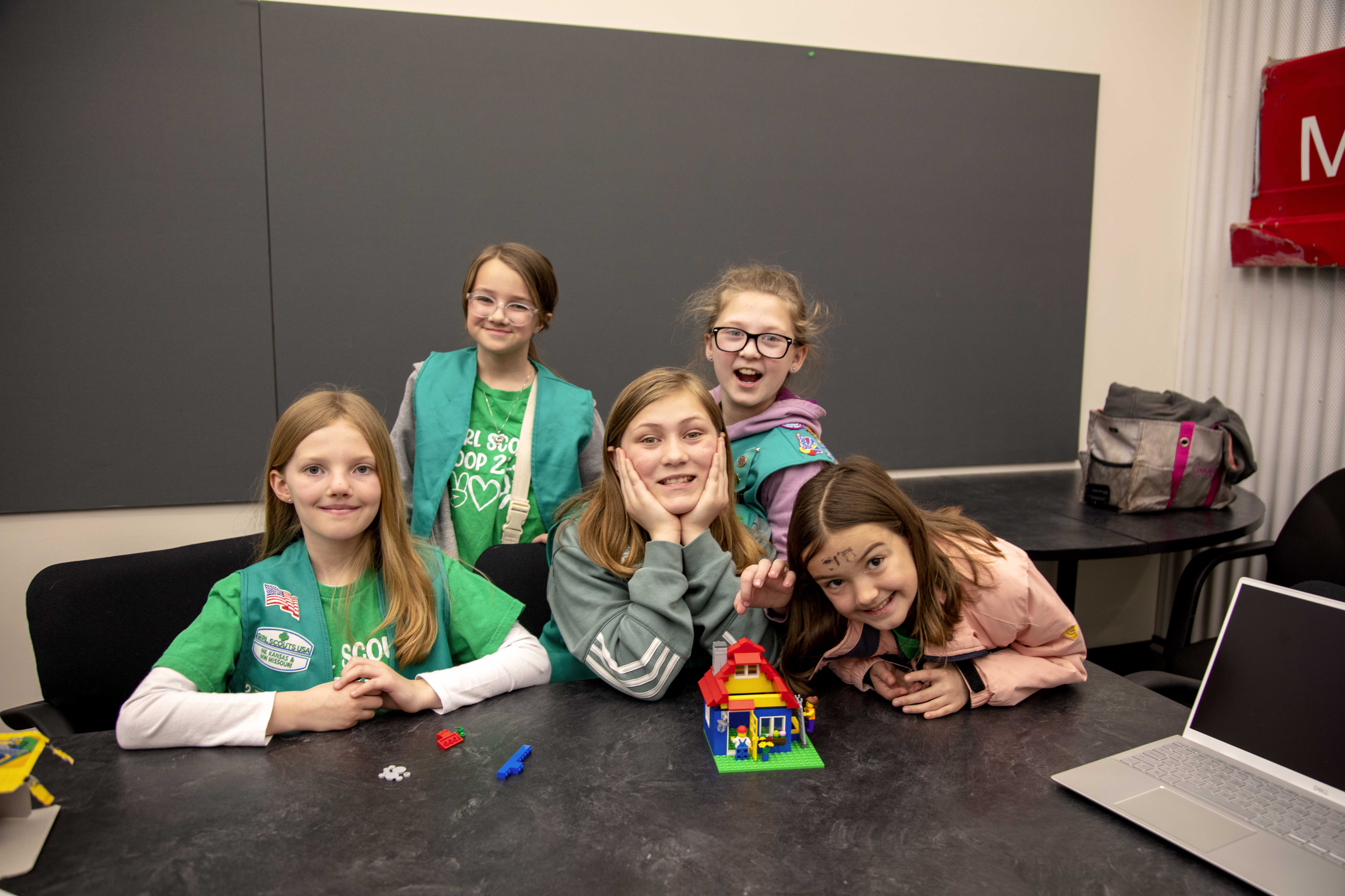 Mark One Electric Girl Scout Event20230325 068